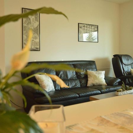 Family Apartment Julia Tramin an der Weinstraße Exteriör bild